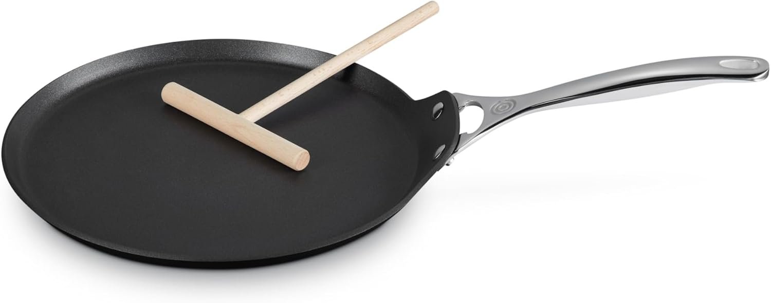 Le Creuset Toughened Non-Stick PRO Crepe Pan with Rateau, 11″